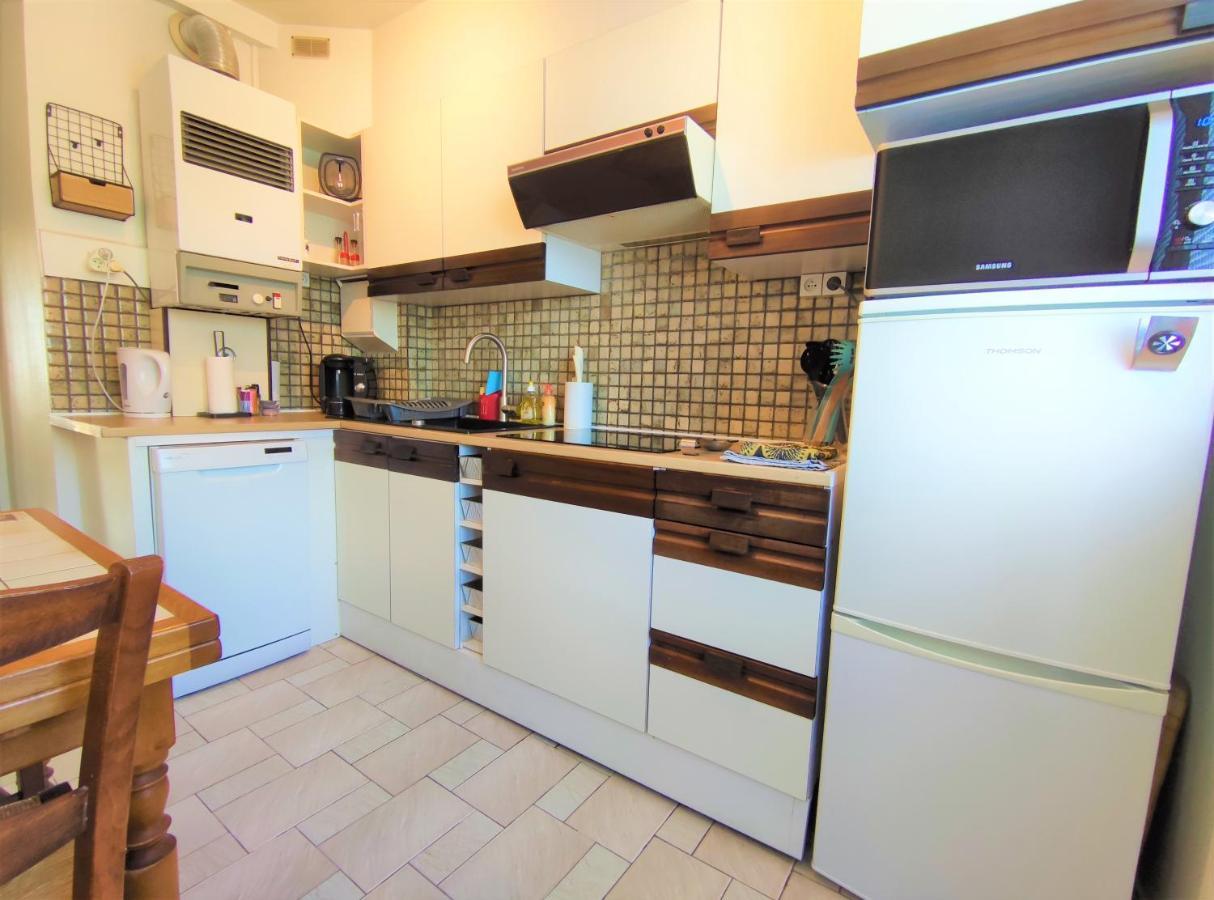 Appartement T3 Lumineux Et Tout Confort De 72 M2 Avec Parking Privatif La Rochelle  Exterior photo