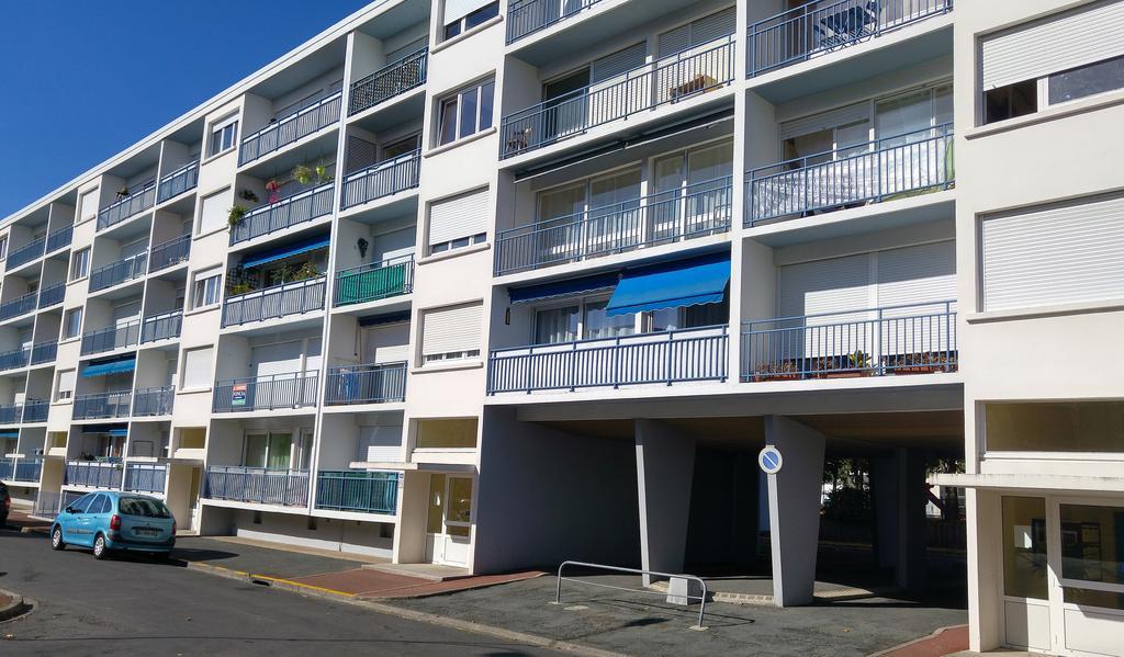 Appartement T3 Lumineux Et Tout Confort De 72 M2 Avec Parking Privatif La Rochelle  Exterior photo