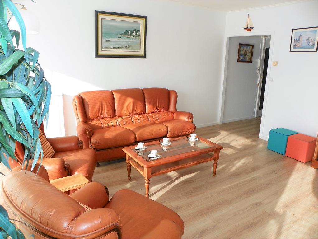 Appartement T3 Lumineux Et Tout Confort De 72 M2 Avec Parking Privatif La Rochelle  Exterior photo